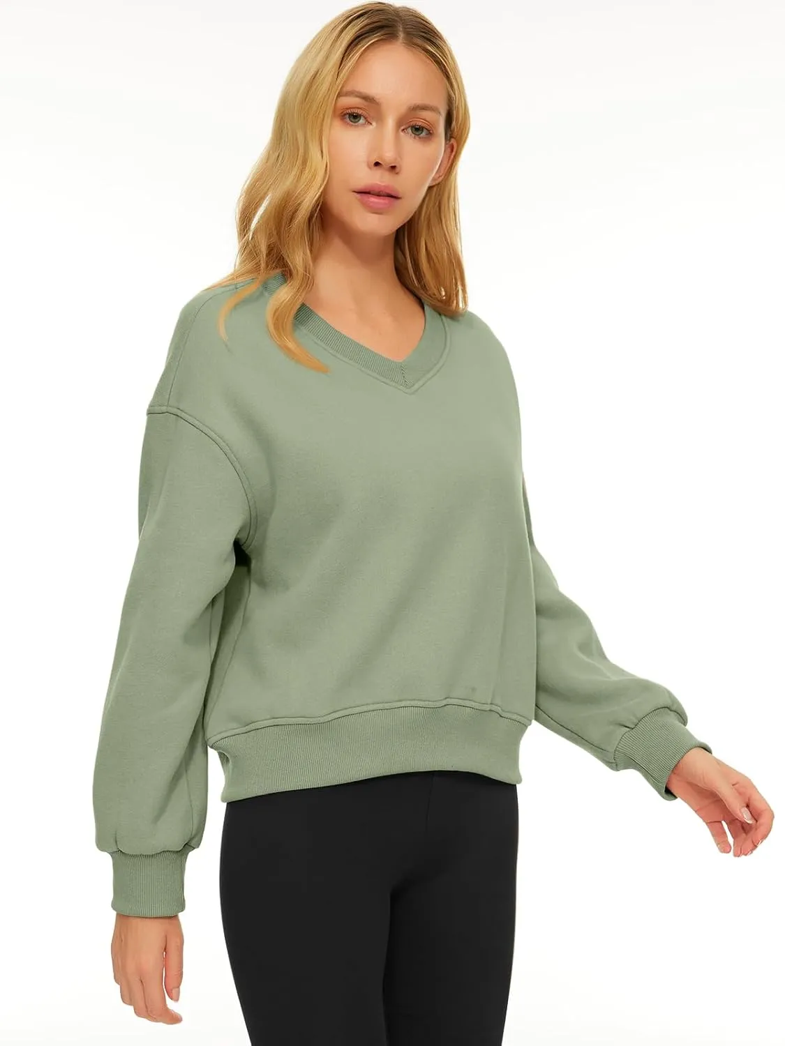 AUTOMET Womens Cropped Sweatshirts Pullover Fleece Crop Sweaters Fall Fashion Outfits Clothes 2025