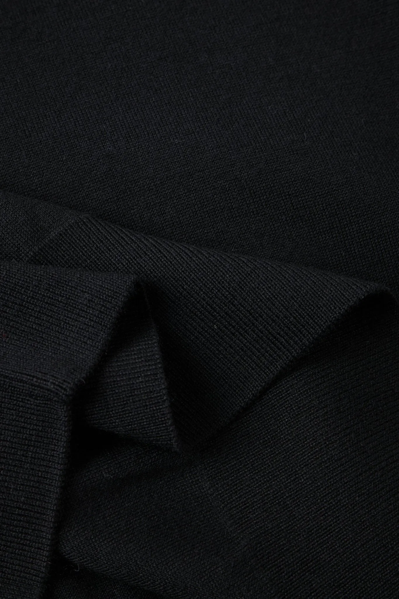 NELLO wool hoodie sweatshirt (Black)
