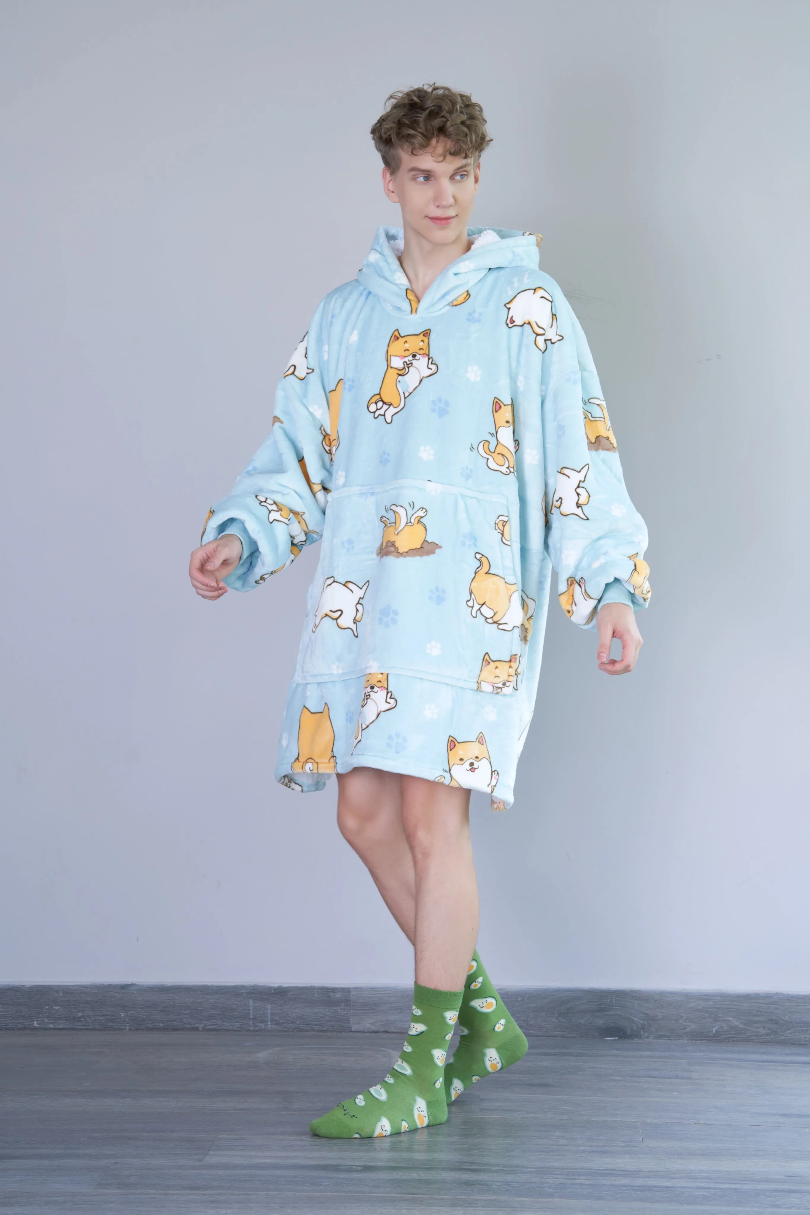 Shiba Dreams - Hoodie Blanket - Comfy Series